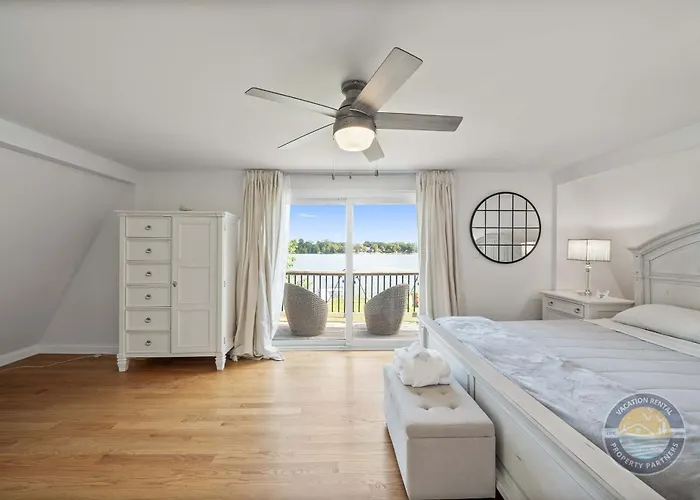 Cross Retreat With Hot Tub & Stunning Views Antioch