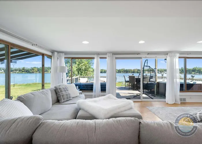 Holiday home Cross Retreat With Hot Tub & Stunning Views