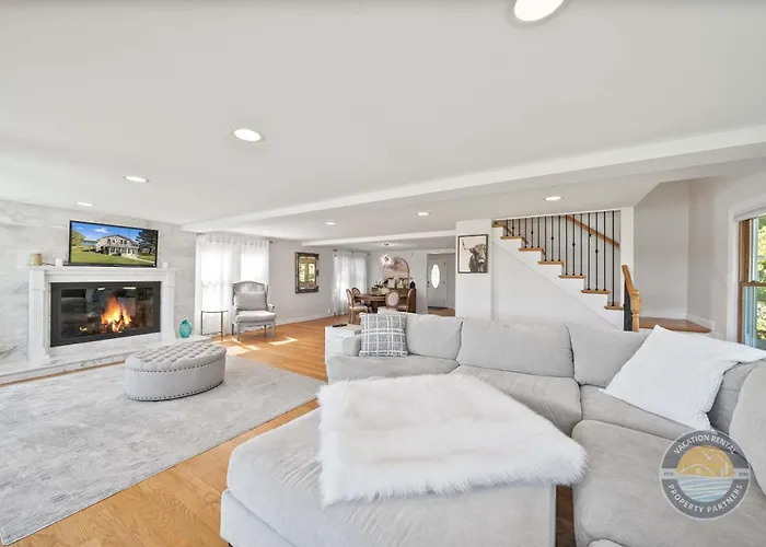 Holiday home Cross Retreat With Hot Tub & Stunning Views *