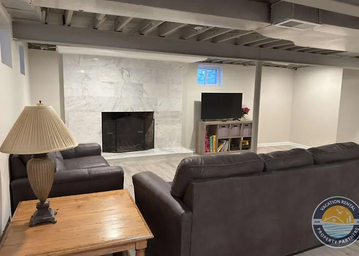 Cross Retreat With Hot Tub & Stunning Views Holiday home *